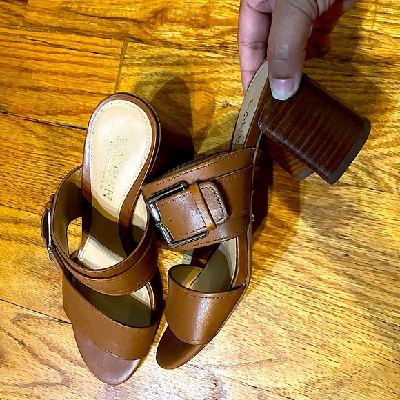 Leather Lauren Ralph Lauren block heels - size 6 - Picture 3 of 5